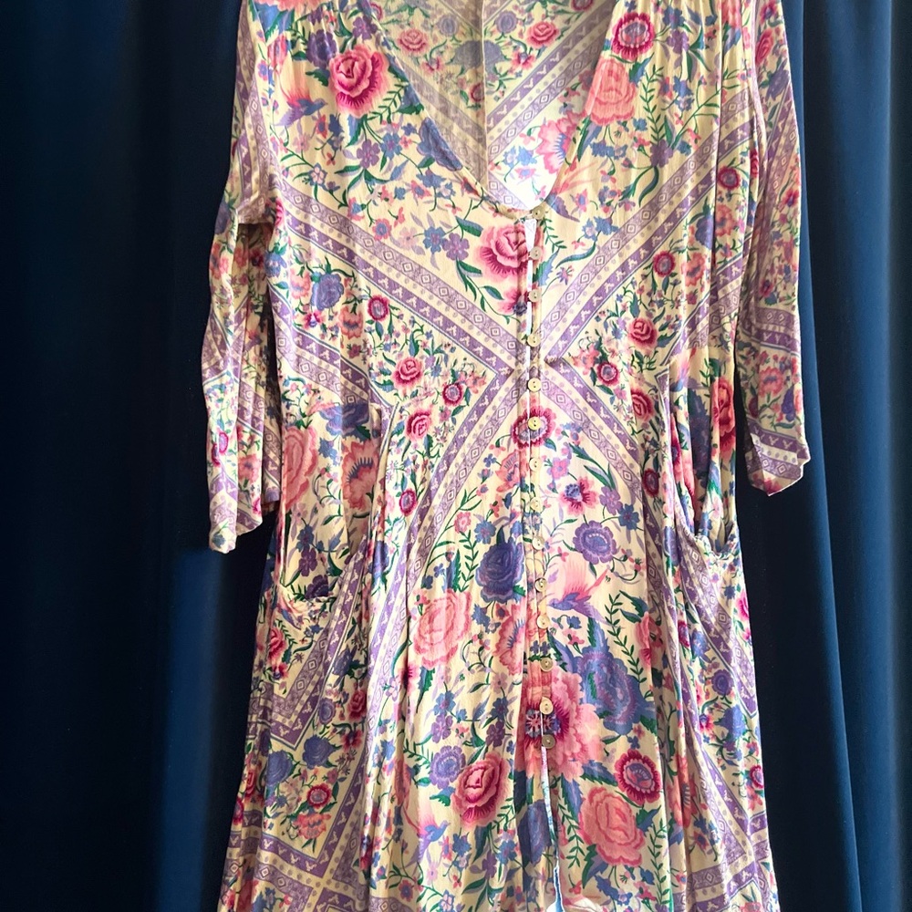 Spell dress with pockets